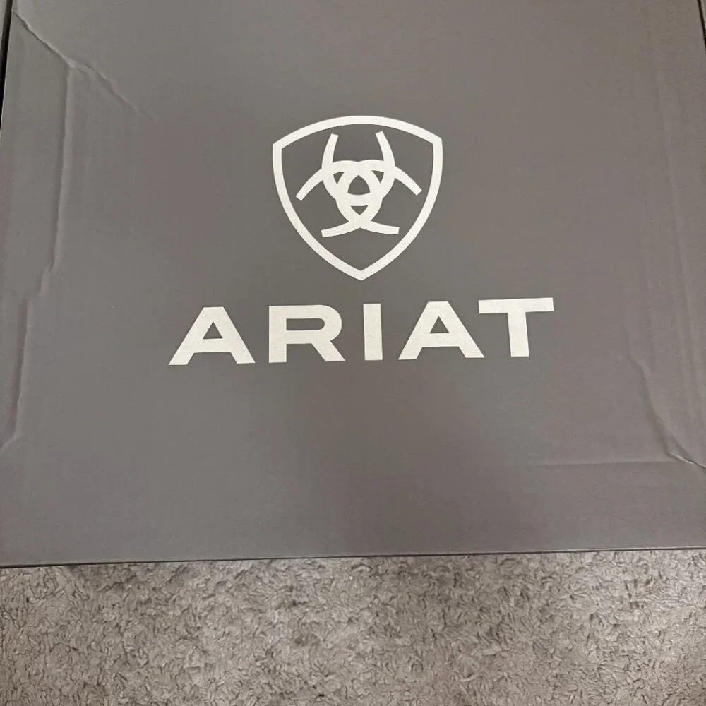Mens ARIAT boots - Picture 8 of 8